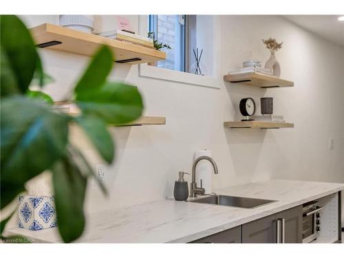 6 Sundin Drive Drive, Caledonia, ON - Indoor