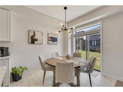 6 Sundin Drive Drive, Caledonia, ON - Indoor Photo Showing Dining Room
