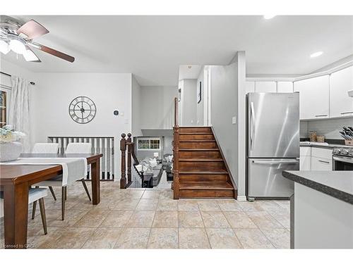 181 Walsh Crescent, Stratford, ON - Indoor