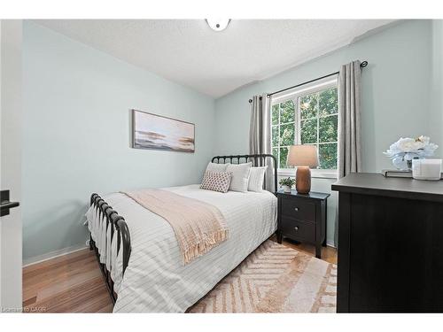 181 Walsh Crescent, Stratford, ON - Indoor Photo Showing Bedroom