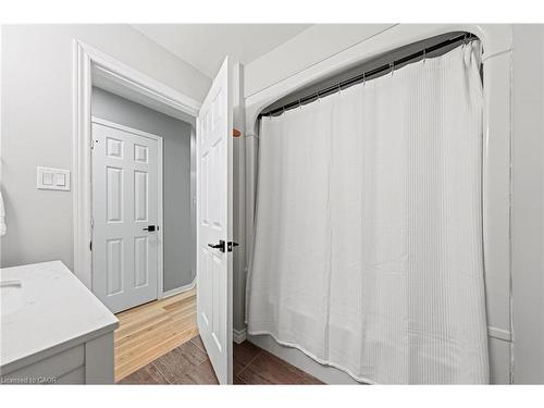 181 Walsh Crescent, Stratford, ON - Indoor