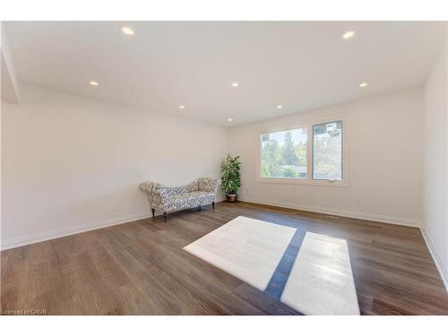 90 Culpepper Drive, Waterloo, ON - Indoor