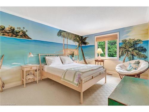 22 Deerpath Court, Cambridge, ON - Indoor Photo Showing Bedroom