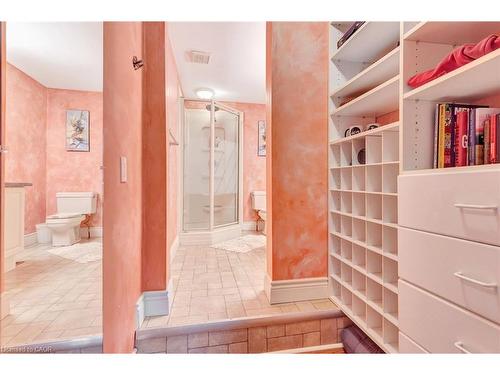 22 Deerpath Court, Cambridge, ON - Indoor Photo Showing Bathroom