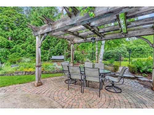 22 Deerpath Court, Cambridge, ON - Outdoor With Deck Patio Veranda