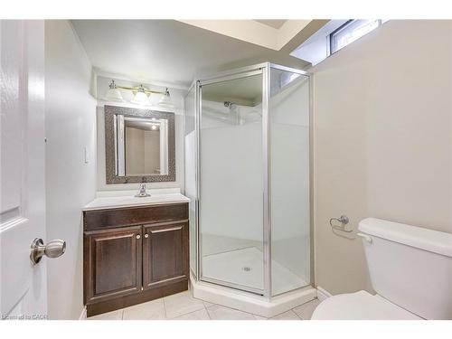 2369 Coldstream Drive, Burlington, ON - Indoor Photo Showing Bathroom