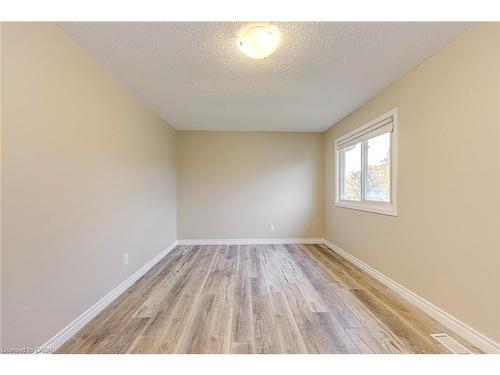 2369 Coldstream Drive, Burlington, ON - Indoor Photo Showing Other Room