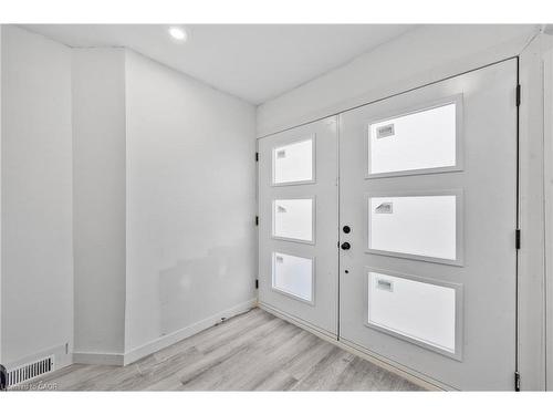 163 Britannia Avenue, Hamilton, ON - Indoor Photo Showing Other Room