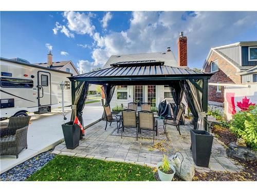 129 Talbot Street, Kitchener, ON - Outdoor