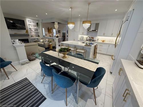 11 Donatello Court, Hamilton, ON - Indoor