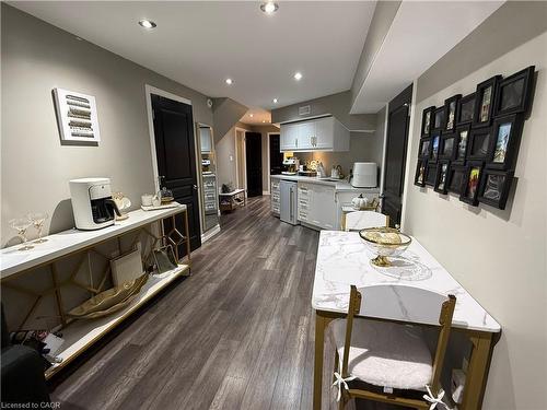 11 Donatello Court, Hamilton, ON - Indoor