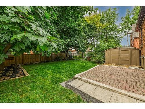174 East 34Th Street, Hamilton, ON - Outdoor With Backyard