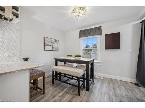 145 Bridgeport Road E, Waterloo, ON - Indoor Photo Showing Dining Room