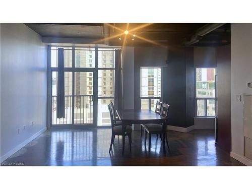 715-66 Bay Street S, Hamilton, ON - Indoor