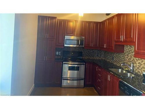 715-66 Bay Street S, Hamilton, ON - Indoor Photo Showing Kitchen With Double Sink