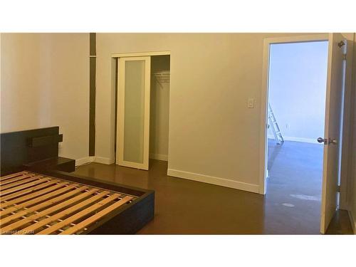 715-66 Bay Street S, Hamilton, ON - Indoor Photo Showing Bedroom