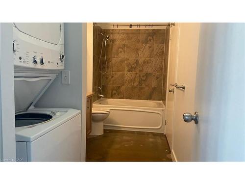 715-66 Bay Street S, Hamilton, ON - Indoor