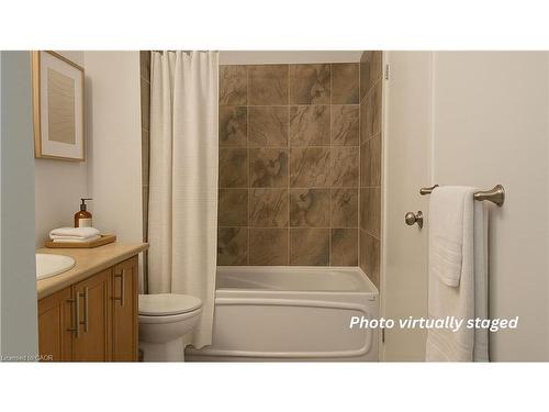 715-66 Bay Street S, Hamilton, ON - Indoor Photo Showing Bathroom