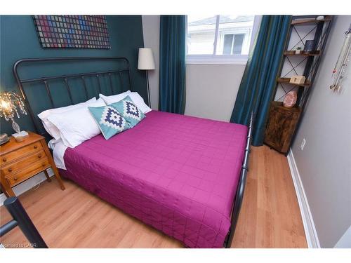 119 Gemini Drive, Hamilton, ON - Indoor Photo Showing Bedroom