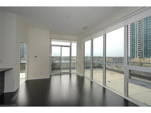 402-4011 Brickstone Mews, Mississauga, ON - Indoor Photo Showing Other Room