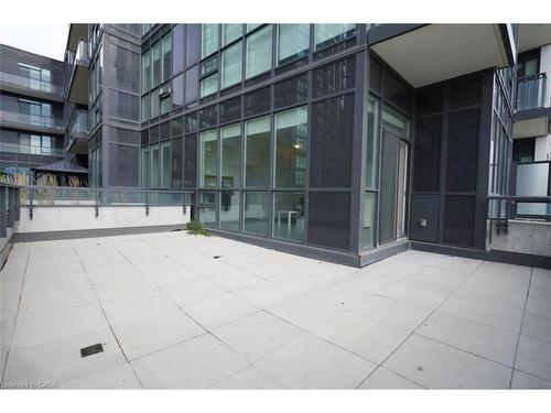 402-4011 Brickstone Mews, Mississauga, ON - Outdoor