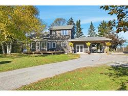 9043 Ridge Road  Niagara Falls, ON L3B 5N7