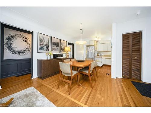 115 Welbourn Drive, Hamilton, ON - Indoor Photo Showing Dining Room
