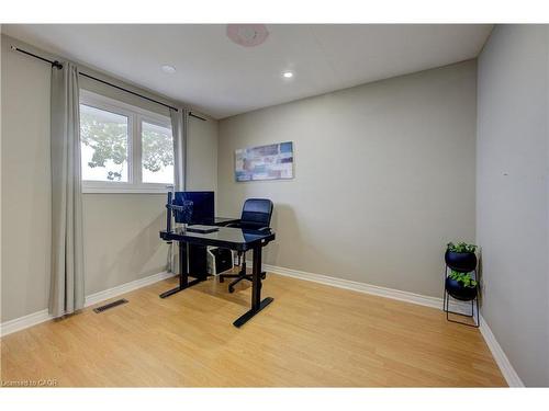 46 Seabreeze Crescent, Hamilton, ON - Indoor