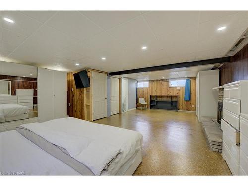 46 Seabreeze Crescent, Hamilton, ON - Indoor