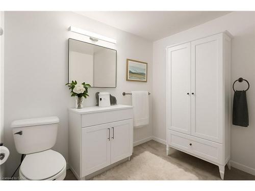 1110 Walden Circle, Mississauga, ON - Indoor Photo Showing Bathroom