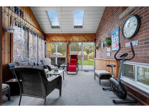 14 Marilyn Street, Grimsby, ON -  Photo Showing Other Room