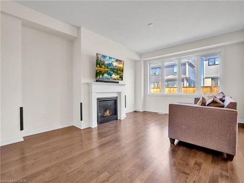 66 Lillian Way, Caledonia, ON - Indoor Photo Showing Living Room With Fireplace