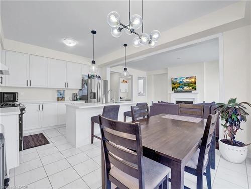 66 Lillian Way, Caledonia, ON - Indoor Photo Showing Other Room