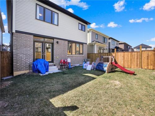 66 Lillian Way, Caledonia, ON - Outdoor With Exterior