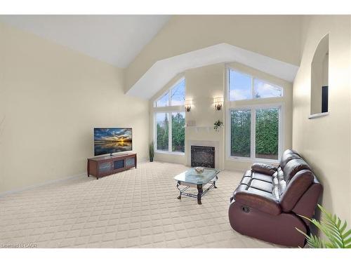 90 Westlawn Drive, Hamilton, ON - Indoor