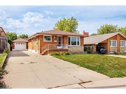 60 Champlain Avenue  Hamilton, ON L8G 2H7