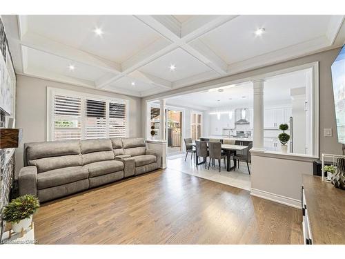 24 Macbean Crescent, Waterdown, ON - Indoor Photo Showing Other Room