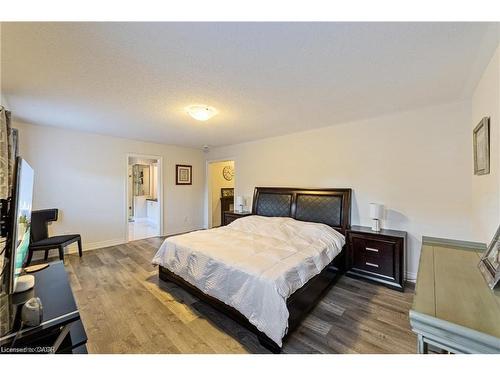24 Macbean Crescent, Waterdown, ON - Indoor Photo Showing Bedroom