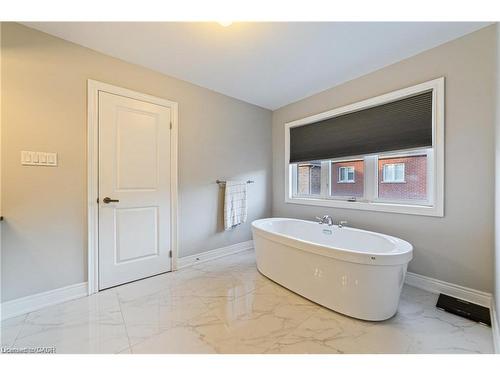 24 Macbean Crescent, Waterdown, ON - Indoor Photo Showing Bathroom