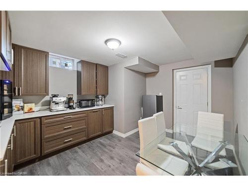 24 Macbean Crescent, Waterdown, ON - Indoor