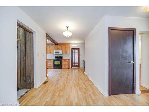 3364 Burnhamthorpe Road W, Oakville, ON - Indoor Photo Showing Other Room