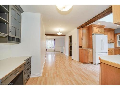 3364 Burnhamthorpe Road W, Oakville, ON - Indoor Photo Showing Kitchen