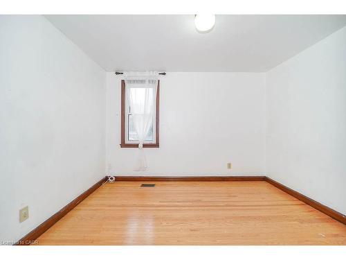 3364 Burnhamthorpe Road W, Oakville, ON - Indoor Photo Showing Other Room