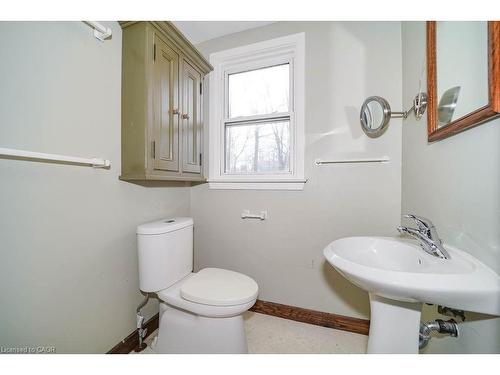 3364 Burnhamthorpe Road W, Oakville, ON - Indoor Photo Showing Bathroom