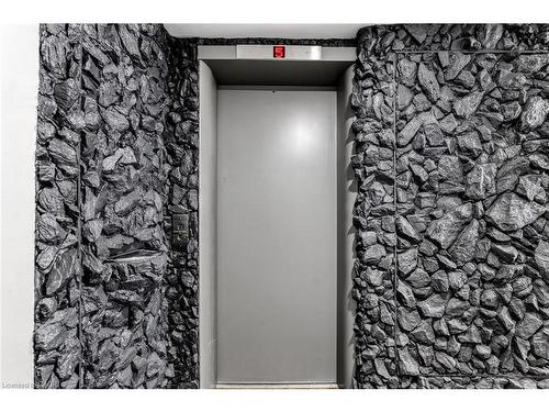 329 Upper Sherman Avenue, Hamilton, ON - 