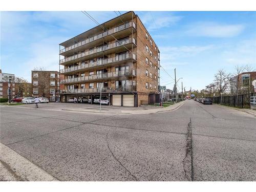 329 Upper Sherman Avenue, Hamilton, ON - Outdoor