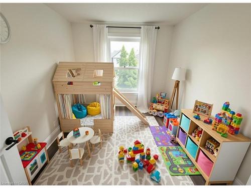 137 Avondale Street, Hamilton, ON - Indoor Photo Showing Other Room