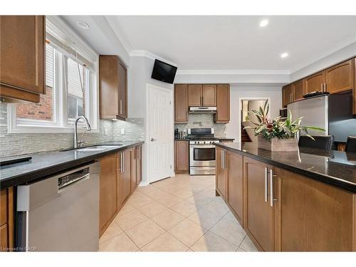 305 Pine Valley Drive, Kitchener, ON - Indoor Photo Showing Kitchen