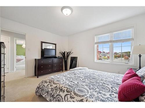 305 Pine Valley Drive, Kitchener, ON - Indoor Photo Showing Bedroom
