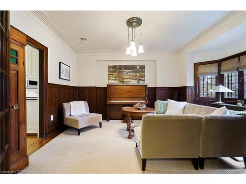 2 Oak Knoll Drive, Hamilton, ON - Indoor